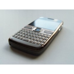 Nokia E72 zlota